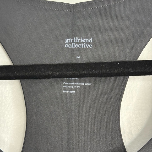 Girlfriend Collective Paloma Racerback Sports Bra Black Medium‎ NWT - Picture 7 of 9